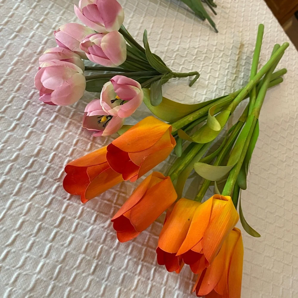 Home Decor Bundle. Faux Flowers, Wooden Sign, Ceramics. Gently used.
